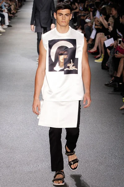 Look 6